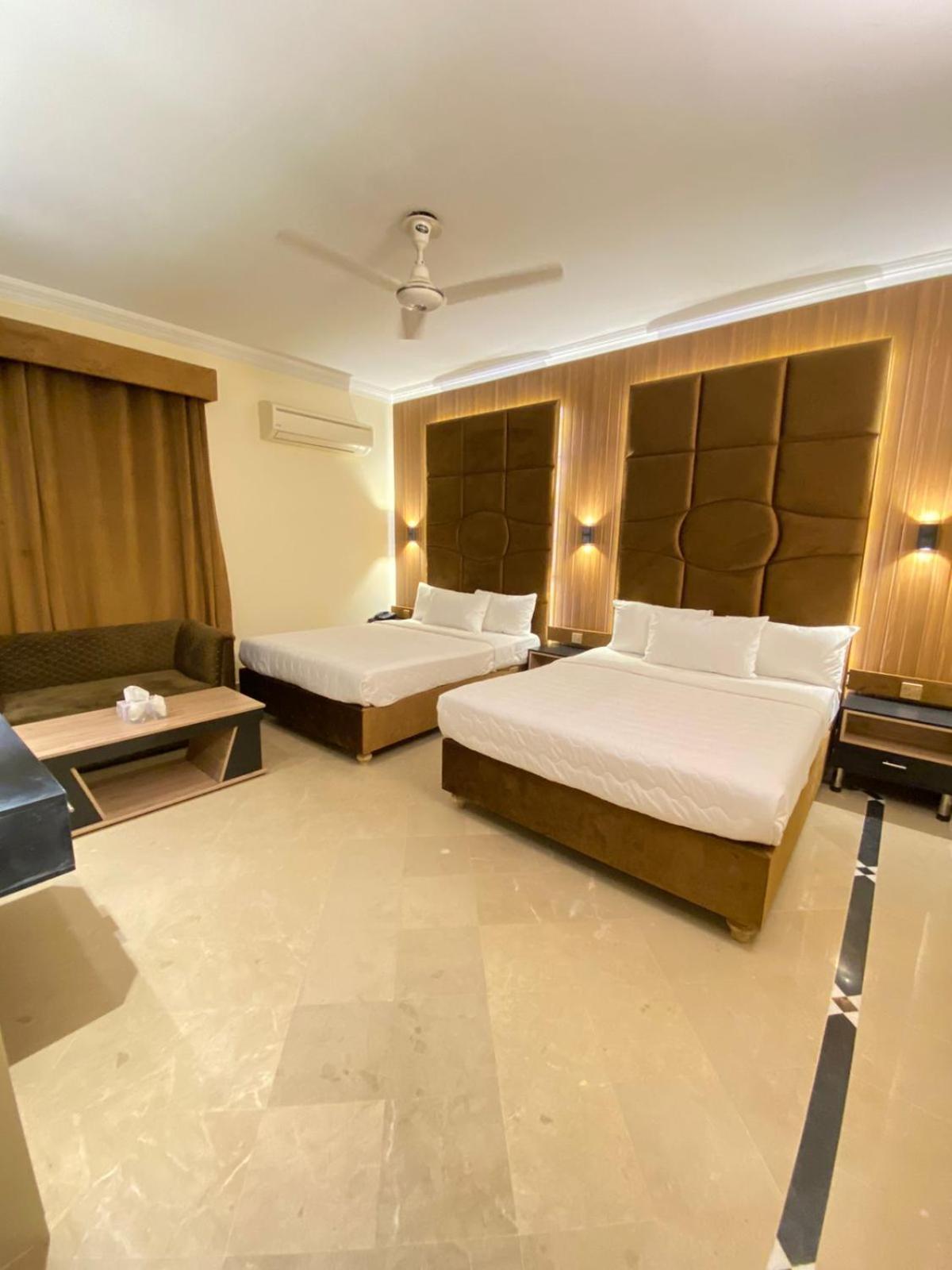 Orbit Residency F-7 Hotel Islamabad Bagian luar foto